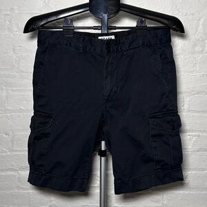 Grana Men's Black Cargo 8in Shorts